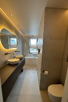 84CB47CB-2FA5-4E25-B95B-1B5B7DAC4783_1_102_a