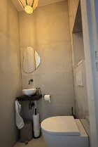 E2E08B2D-B5C2-4EC0-840C-DD7A88159876_1_201_a