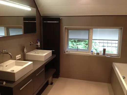 Badkamer 11, foto 1