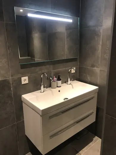 Badkamer 31, foto 1
