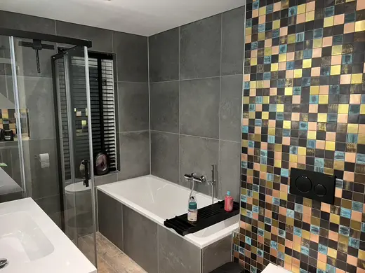 Badkamer 52, foto 1
